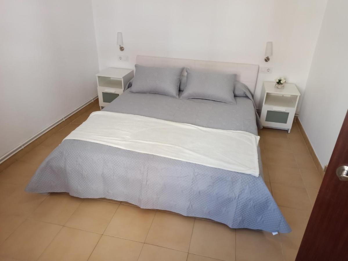 Apartamento Alquileres Delfina Vilanova de Arousa Exterior foto